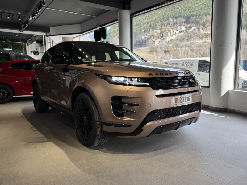Land Rover Evoque P300e 4x4 semi nou