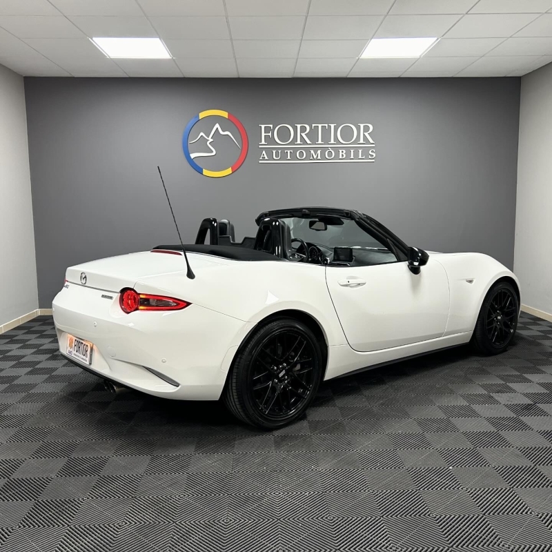MAZDA MX-5 SKYACTIV-G