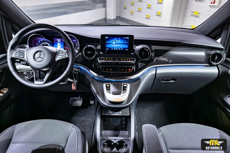 MERCEDES-BENZ V220d 4MATIC