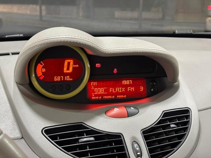 RENAULT TWINGO 1.2