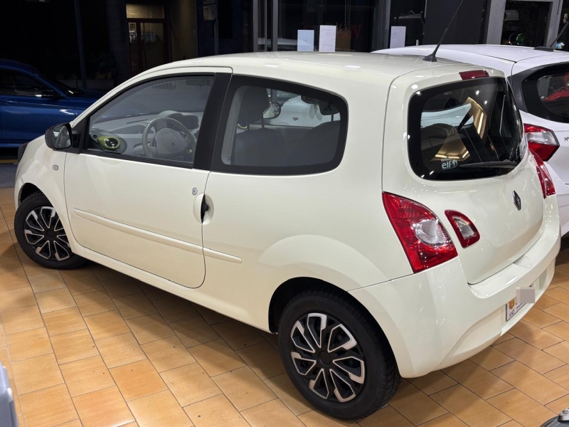 RENAULT TWINGO 1.2