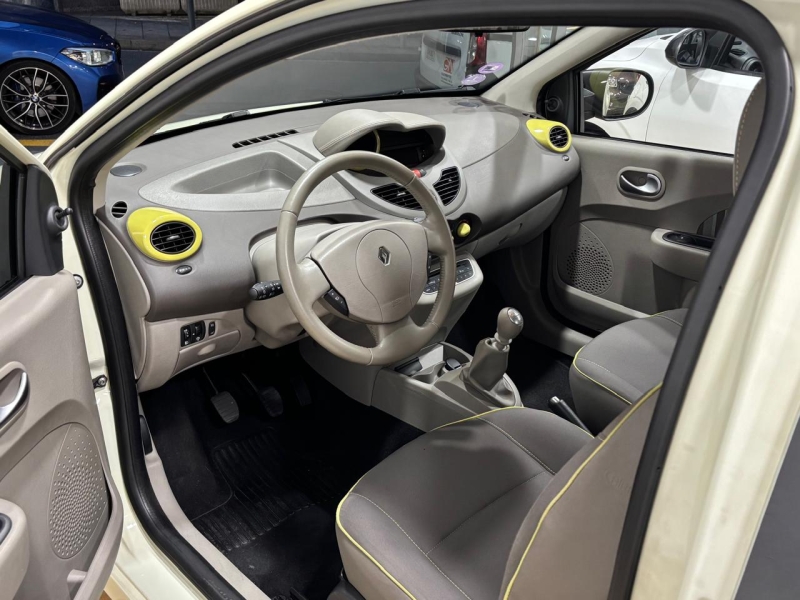RENAULT TWINGO 1.2