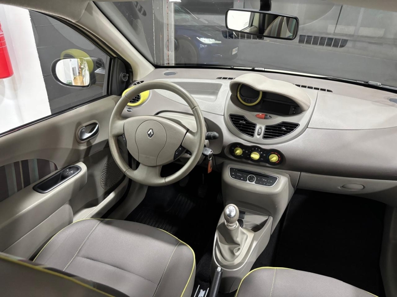 RENAULT TWINGO 1.2