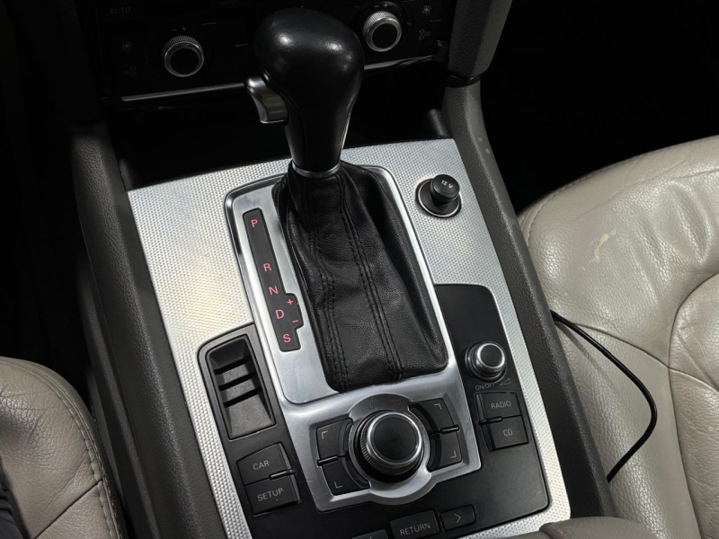 AUDI Q7 3.0 TDI QUATTRO