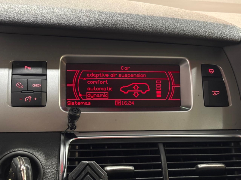 AUDI Q7 3.0 TDI QUATTRO