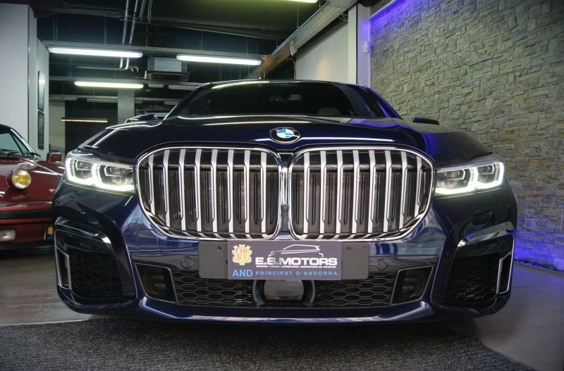 BMW 750I XDRIVE 530CV * FULL EQUIP * 
