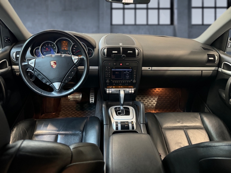 Porsche Cayenne S Tiptronic