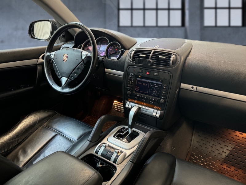 Porsche Cayenne S Tiptronic