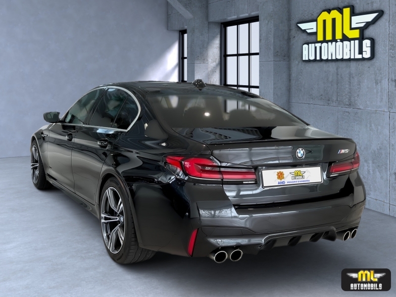 BMW M5 xDrive 600cv