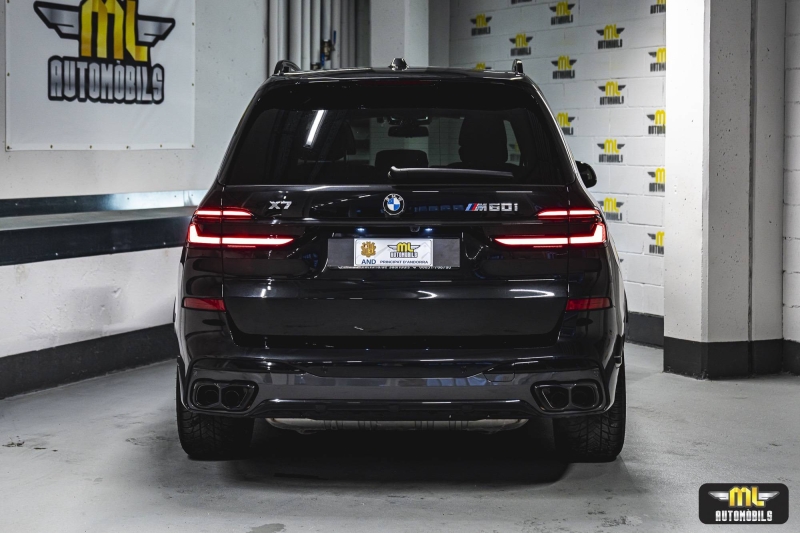 BMW X7 M60i xDrive 7 Places