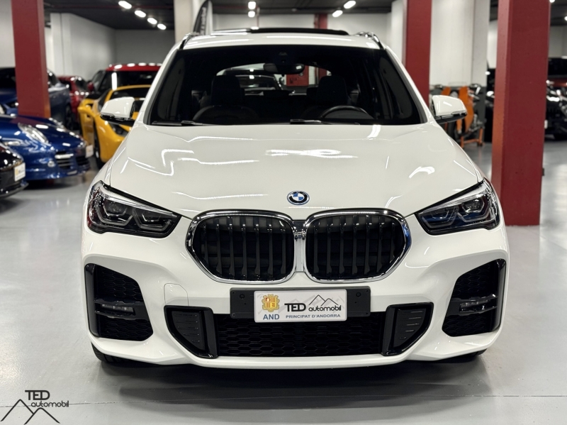 BMW X1 25e X-Drive 220cv Llandes M