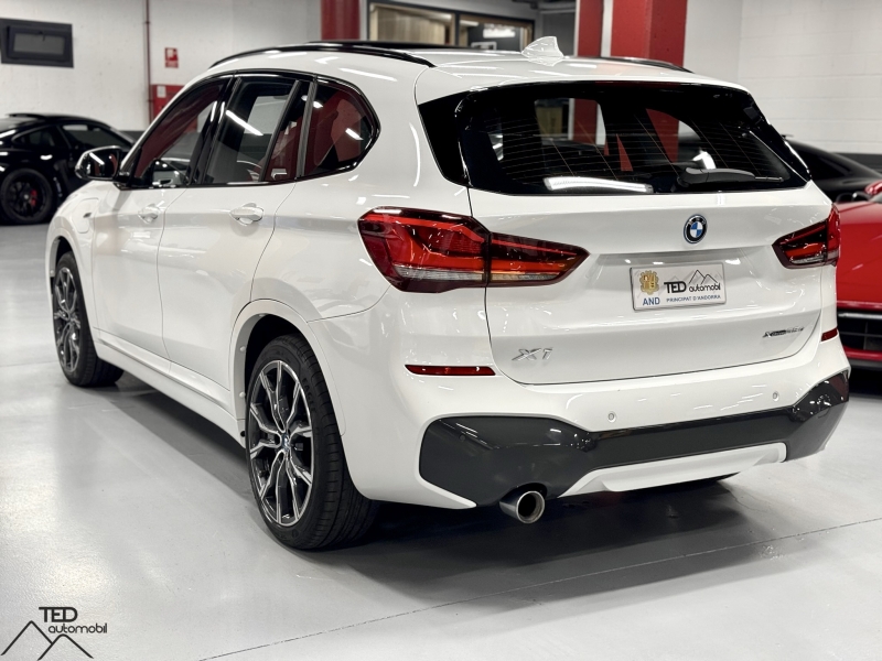 BMW X1 25e X-Drive 220cv Llandes M