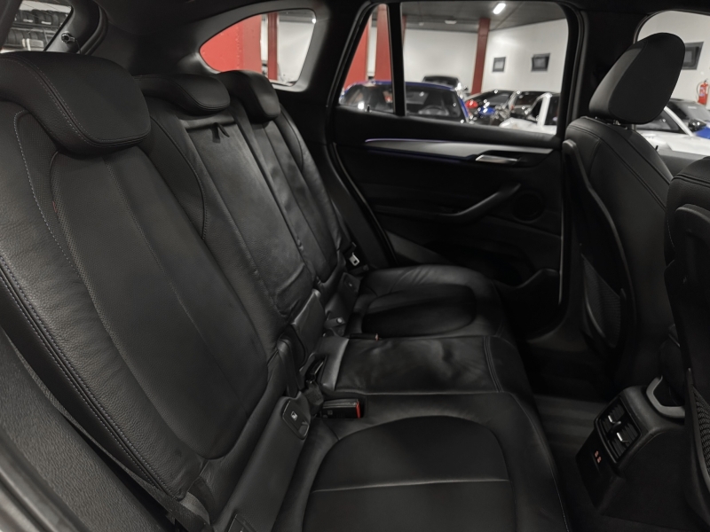 BMW X1 25e X-Drive 220cv Llandes M