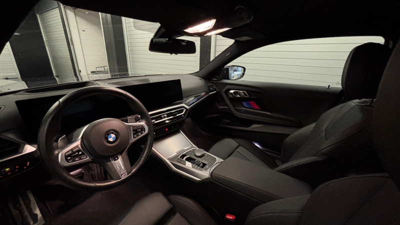 BMW 230i 