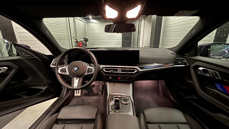 BMW 230i 