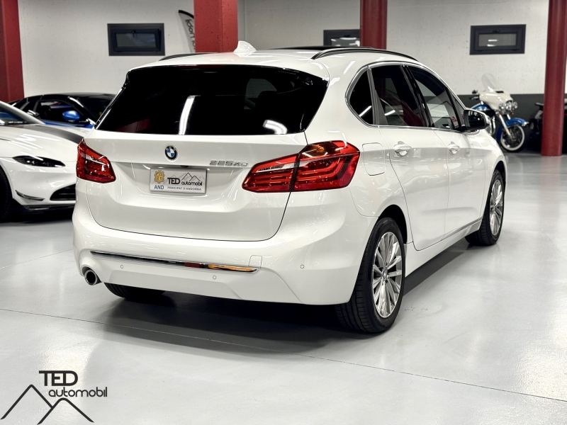 BMW 225xe Active Tourer 224cv