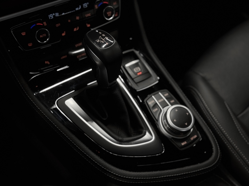 BMW 225xe Active Tourer 224cv