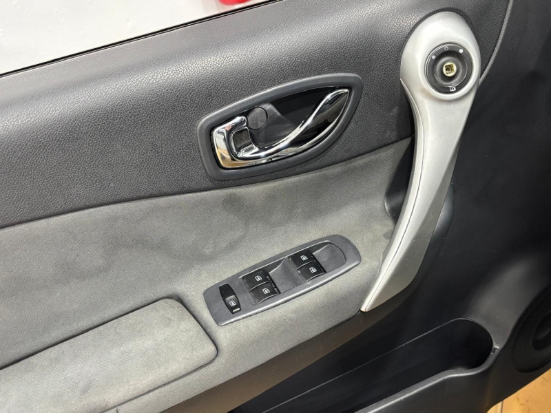 RENAULT KOLEOS 2.0 DCI 4X4