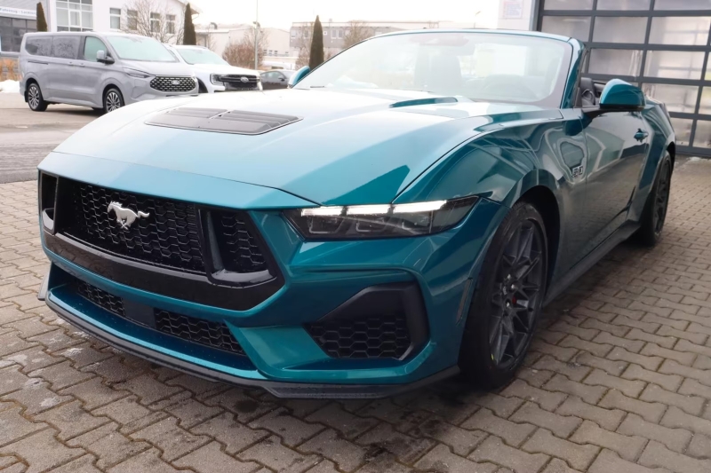 Ford Mustang 5.0L GT Convertible 