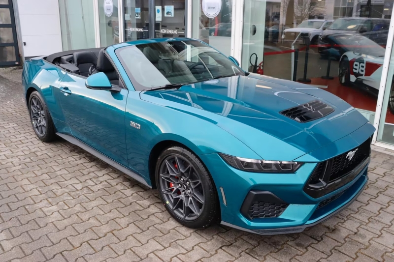 Ford Mustang 5.0L GT Convertible 