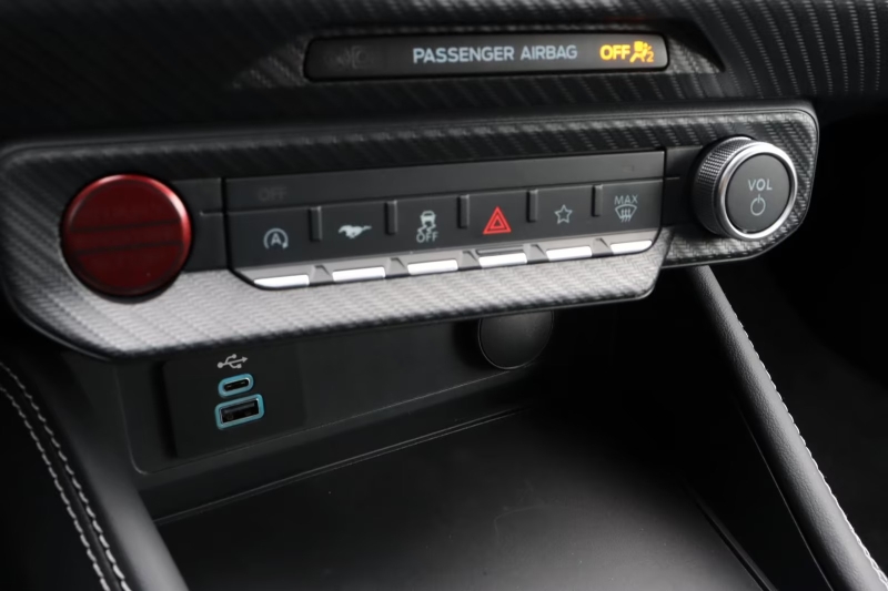 Ford Mustang 5.0L GT Convertible 