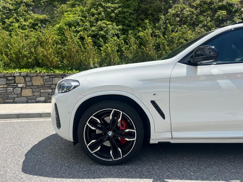 BMW X4 M40d