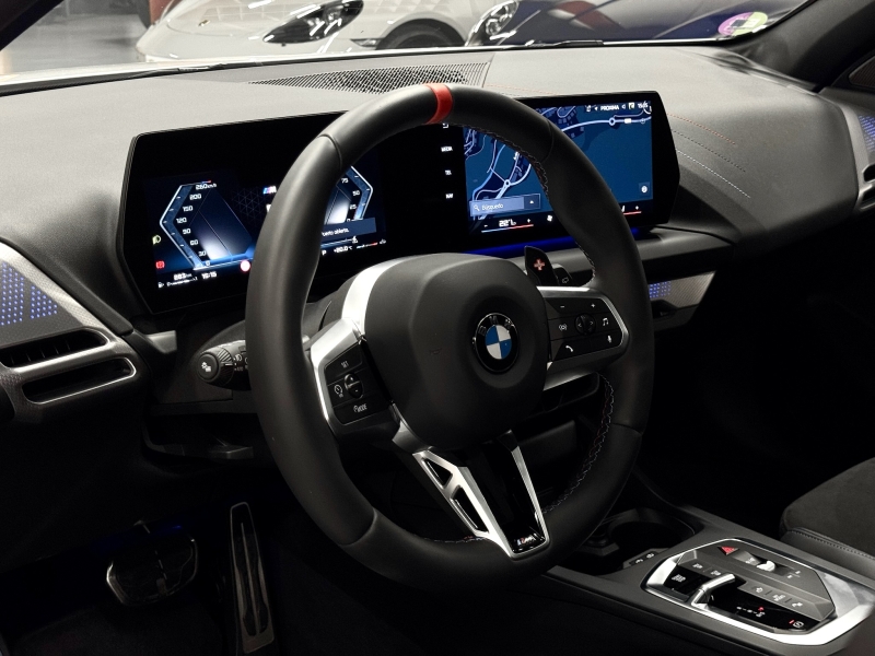 NOU model BMW M135i 300cv xDrive