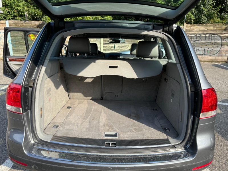 VOLKSWAGEN TOUAREG 3.2 V6
