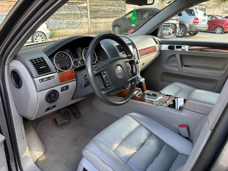 VOLKSWAGEN TOUAREG 3.2 V6