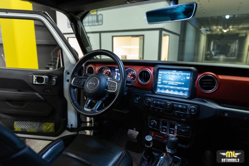 Jeep Wrangler Rubicon 