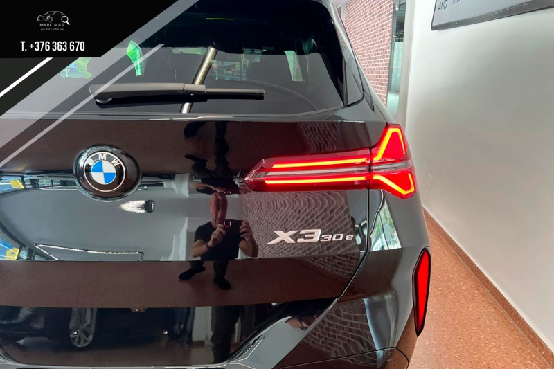 BMW X3 30 E