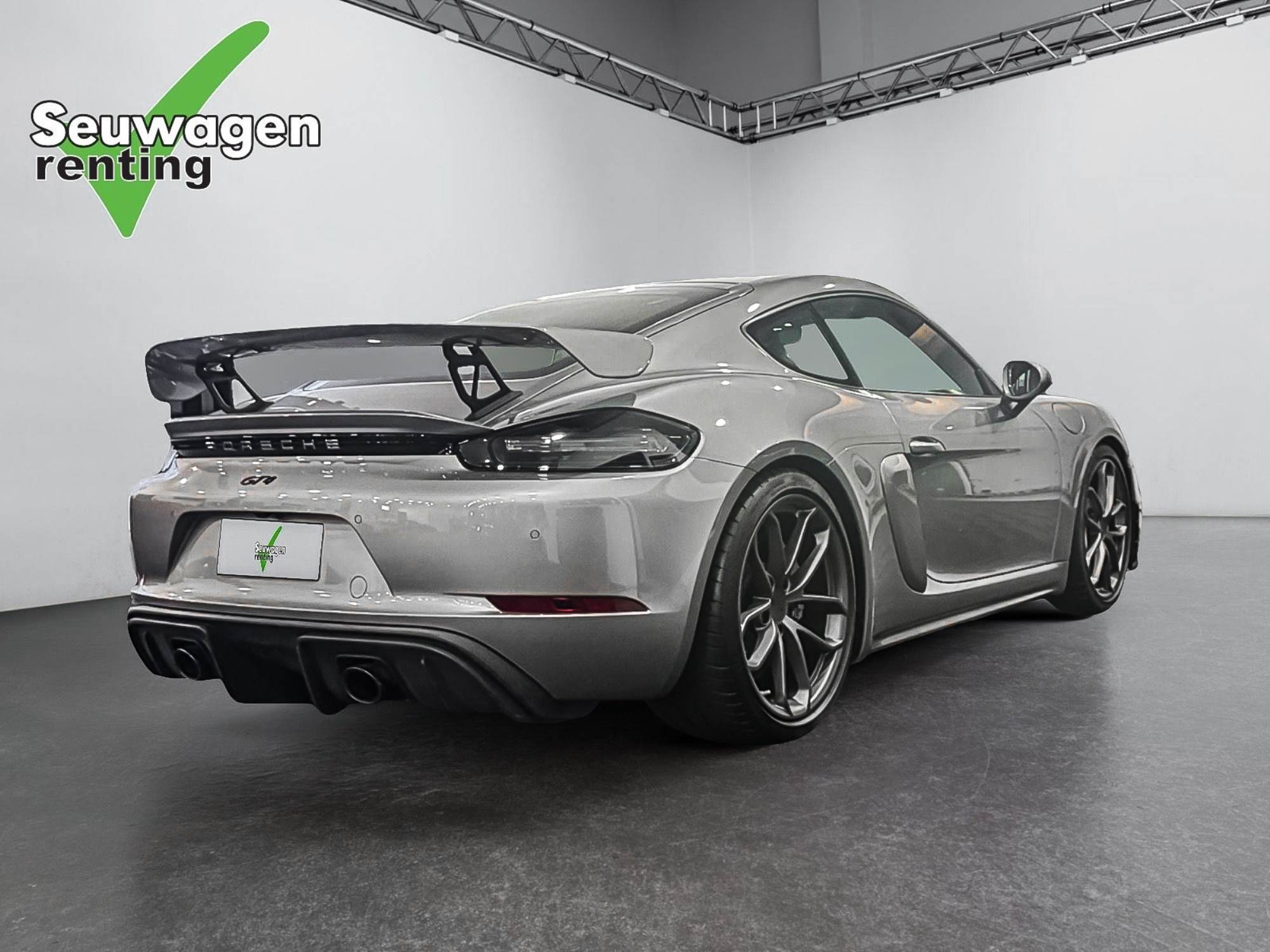 Porsche 718 Cayman GT4 420 CV