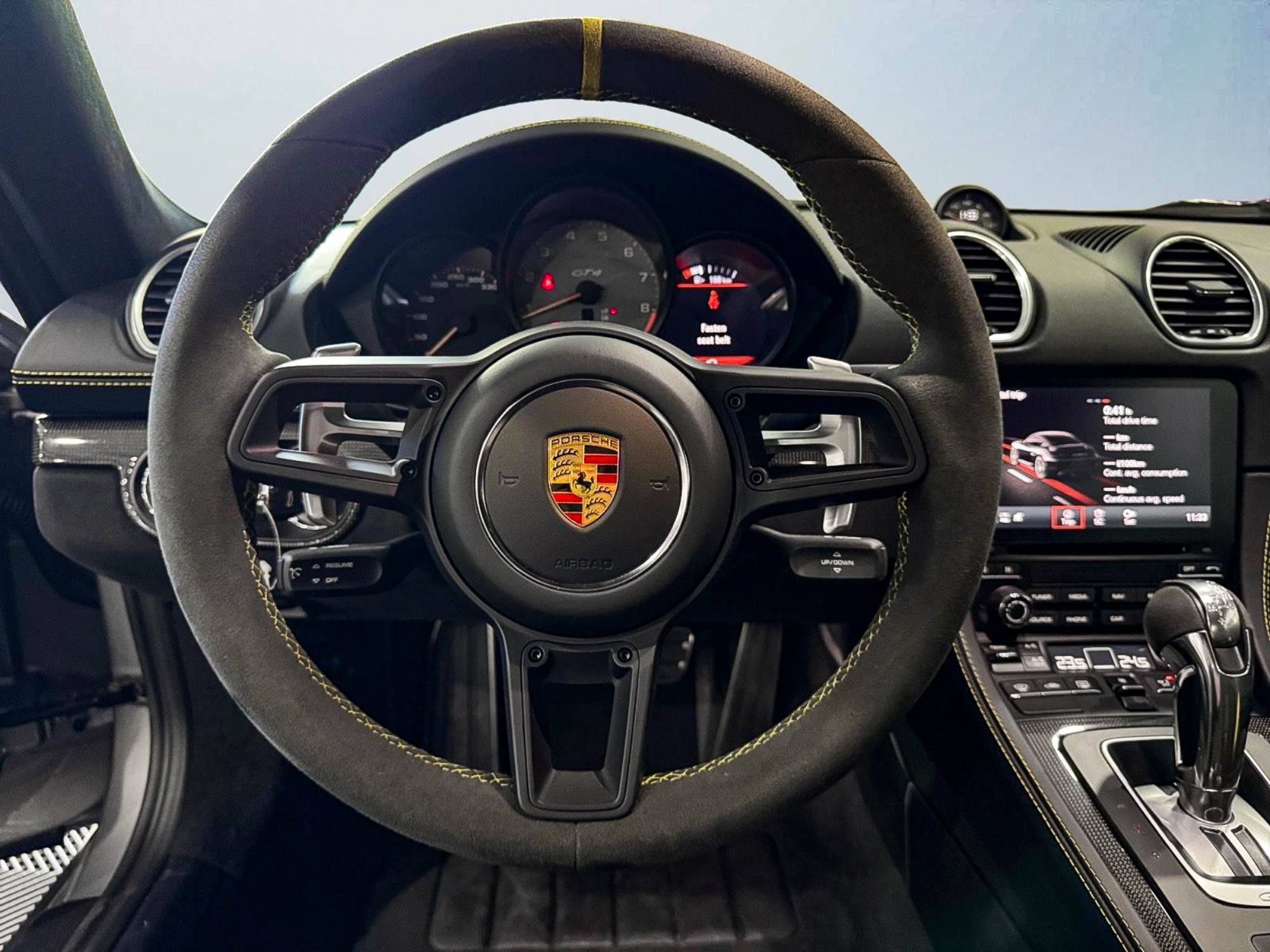 Porsche 718 Cayman GT4 420 CV