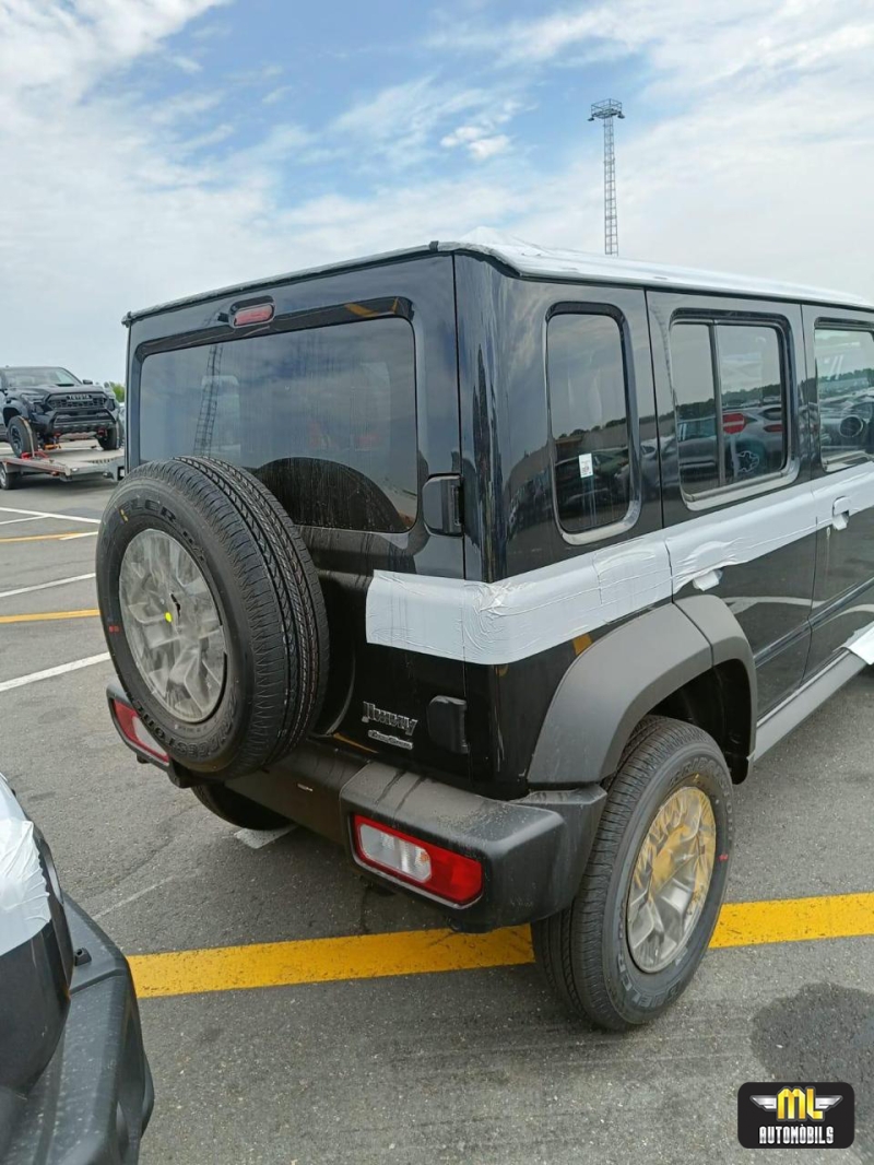 Nou Suzuki Jimny 1,5l GLX 5 portes 4x4 2025!