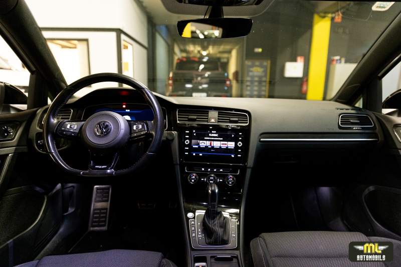 Volkswagen Golf 7.5 R