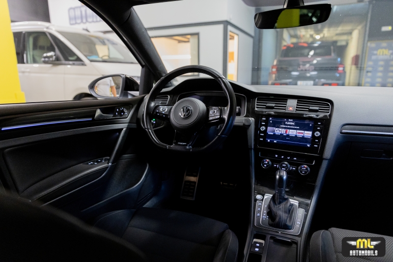 Volkswagen Golf 7.5 R