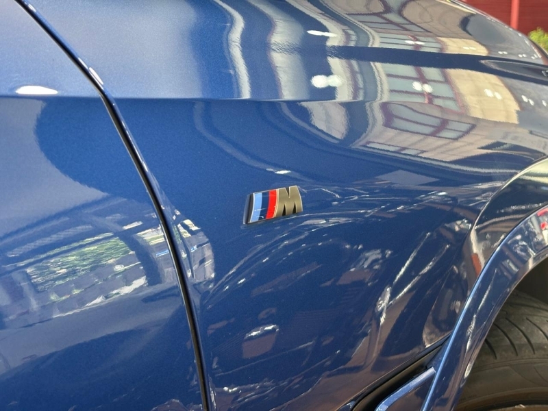 BMW X6 M50i