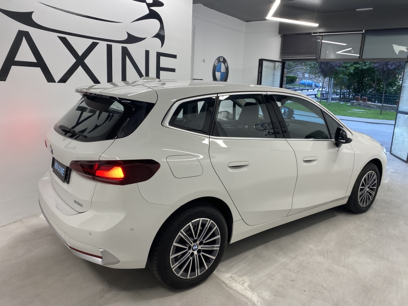 BMW 218i active tourer
