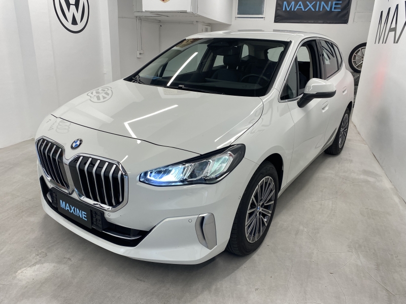 BMW 218i active tourer
