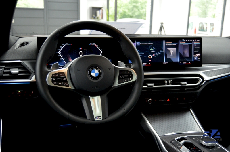 BMW 330i Touring M-Sport 258CV 