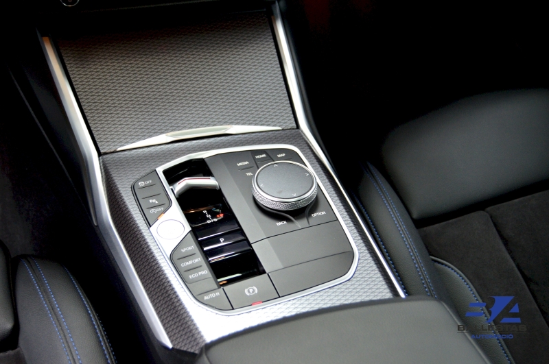 BMW 330i Touring M-Sport 258CV 