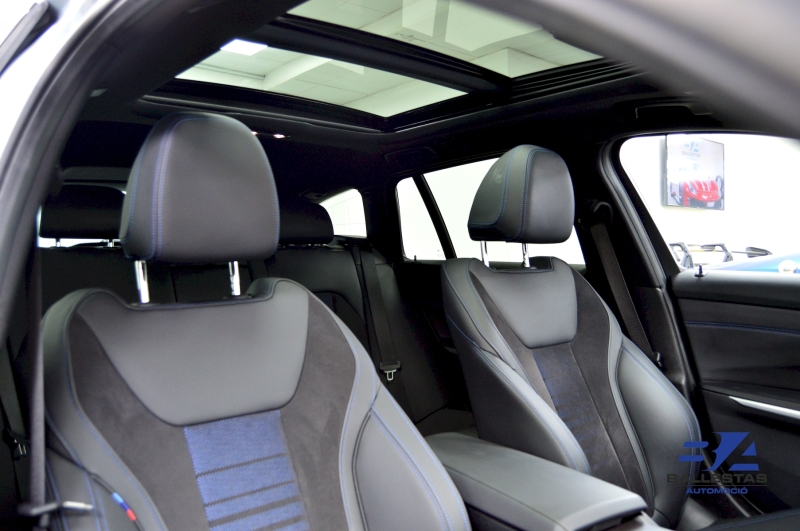 BMW 330i Touring M-Sport 258CV 