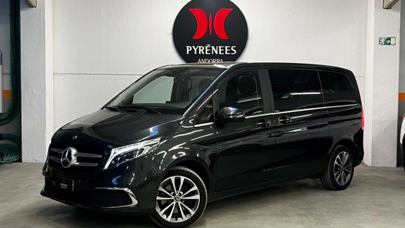 Mercedes-Benz V220d 4MATIC Compact