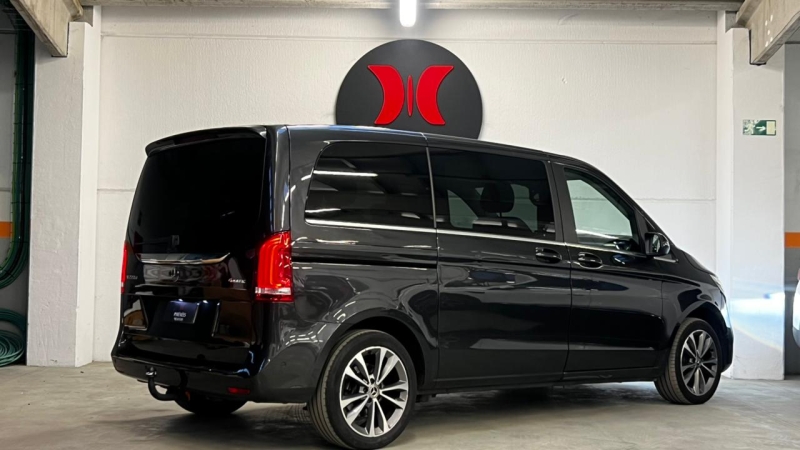 Mercedes-Benz V220d 4MATIC Compact