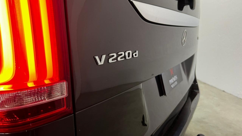 Mercedes-Benz V220d 4MATIC Compact