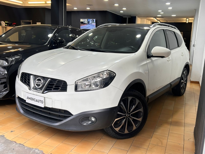 NISSAN QASHQAI 7 PLACES
