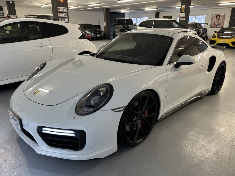 PORSCHE 991.2 TURBO
