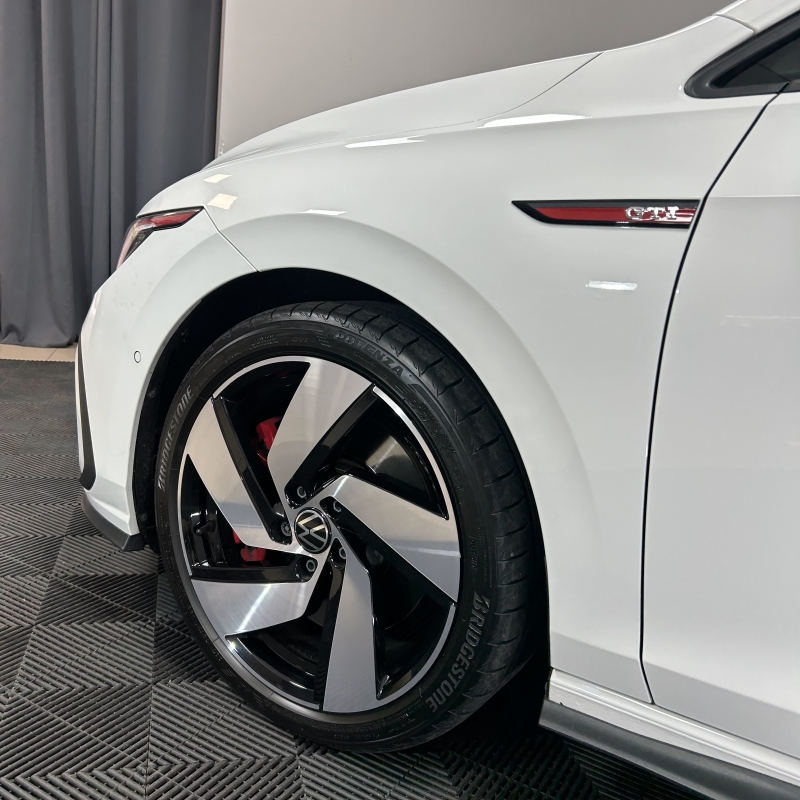 VOLKSWAGEN GOLF 8 GTI “MATRIX”