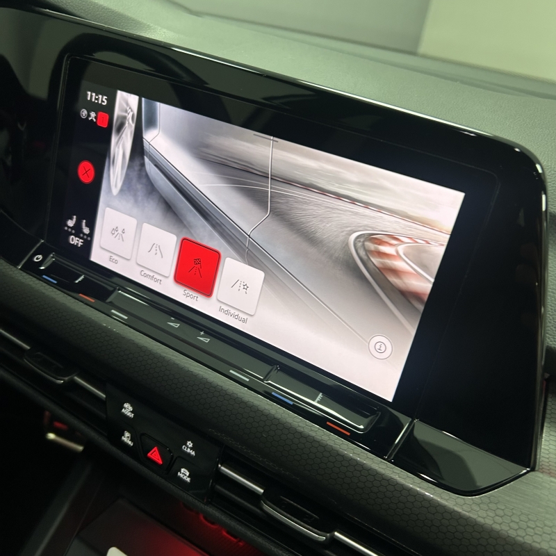 VOLKSWAGEN GOLF 8 GTI “MATRIX”