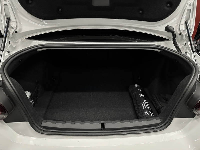 BMW M2 G87 460cv DKG Performance + Escape + Carbono